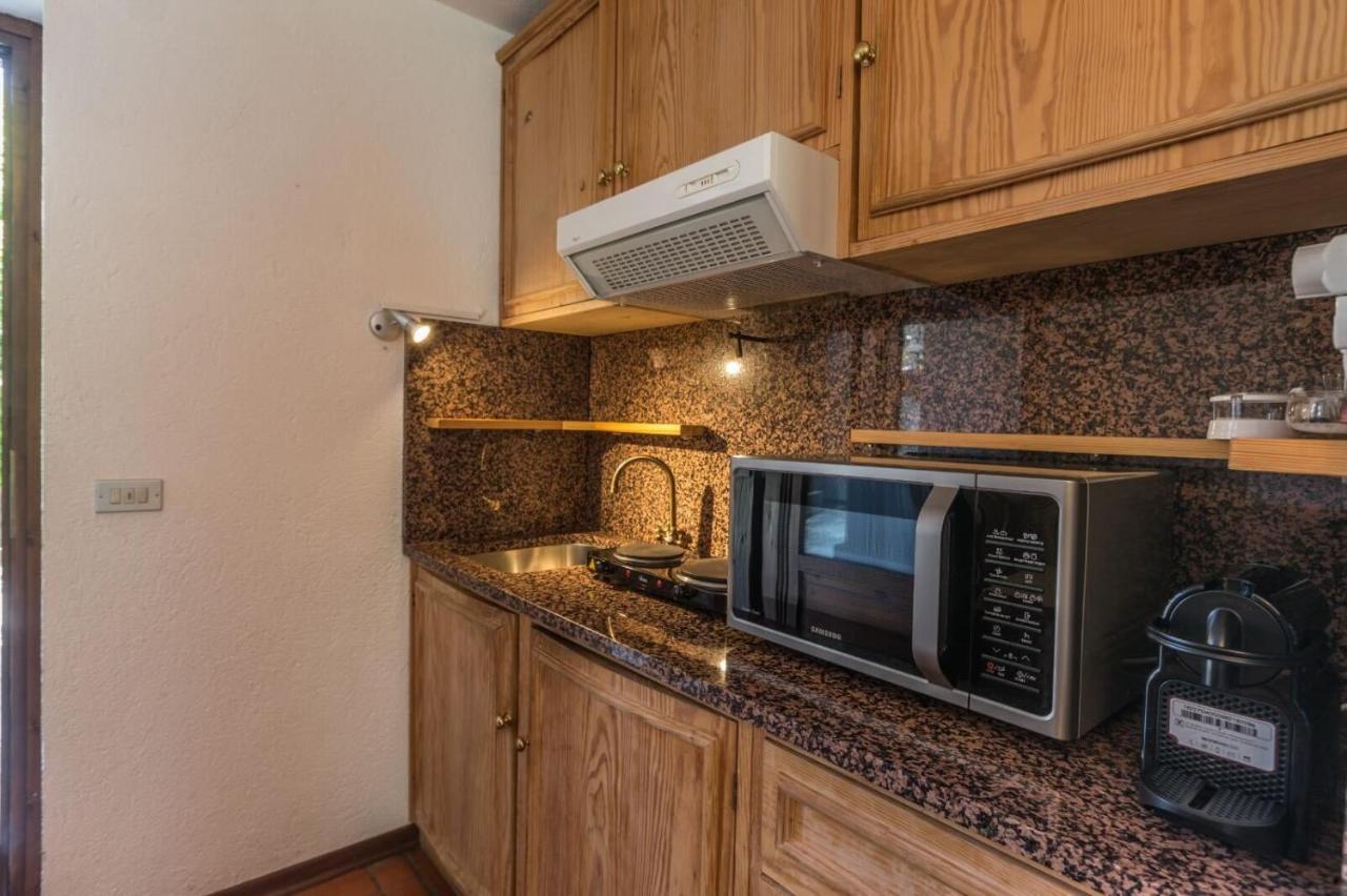 Altido Charming Apartments With Mountain Views And Green Backyard In Verrand Luaran gambar