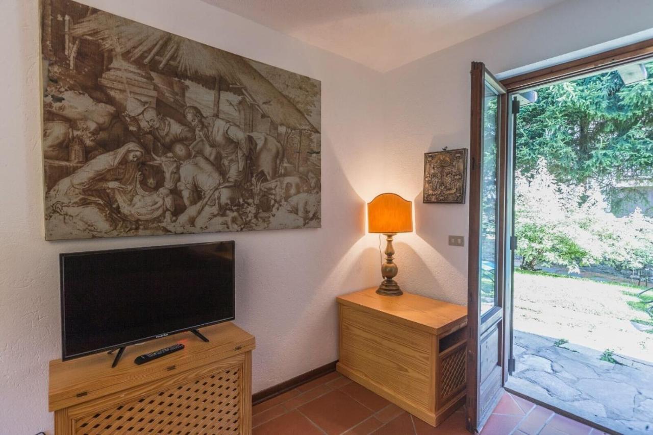 Altido Charming Apartments With Mountain Views And Green Backyard In Verrand Luaran gambar