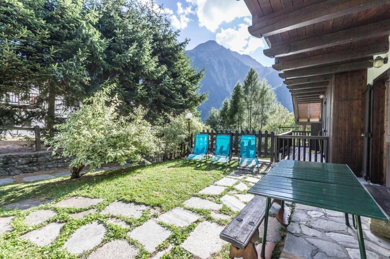 Altido Charming Apartments With Mountain Views And Green Backyard In Verrand Luaran gambar