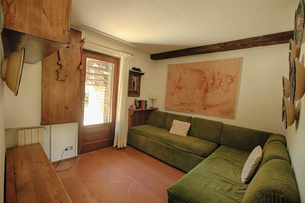 Altido Charming Apartments With Mountain Views And Green Backyard In Verrand Bilik gambar